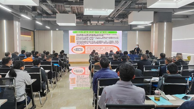 专升本一对一辅导的费用通常由以下几个部分构成：
