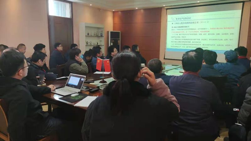 成人高考难度揭秘：通过标准及备考攻略